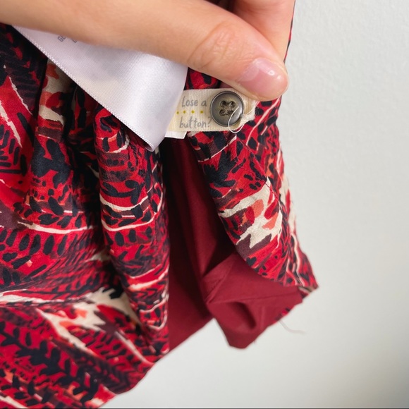 FOSSIL red feather pattern shift dress size medium - Picture 10 of 11